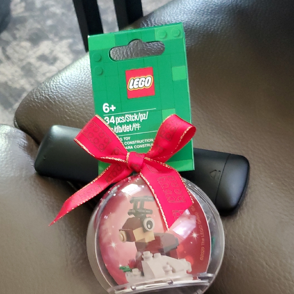 NWT LEGO 854038 Reindeer Bauble Ornament